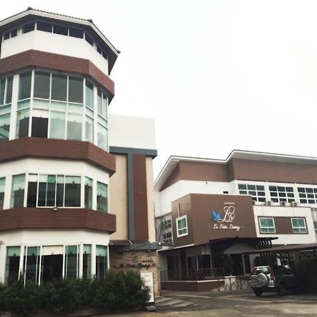 Hotel Le Lerts Living Khon Kaen Exteriér fotografie