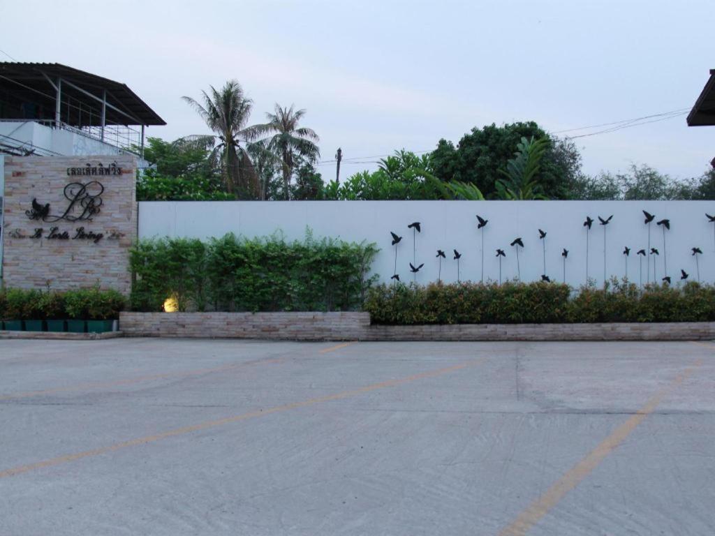 Hotel Le Lerts Living Khon Kaen Exteriér fotografie