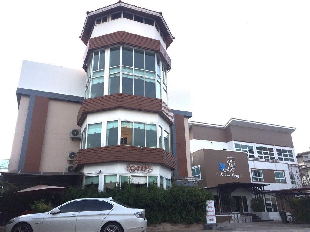 Hotel Le Lerts Living Khon Kaen Exteriér fotografie